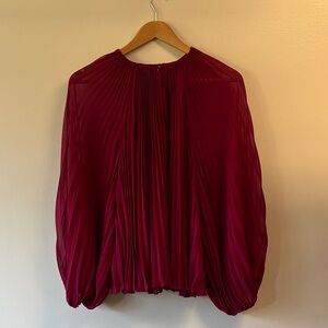 Diane Von Furstenberg Rich cranberry Red Pleated flowy top size 0